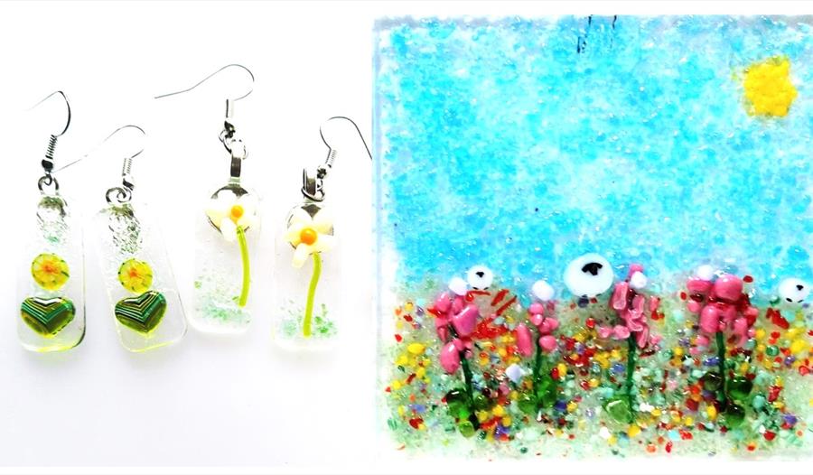 Fused Glass Relief Plaques or Pendants Class