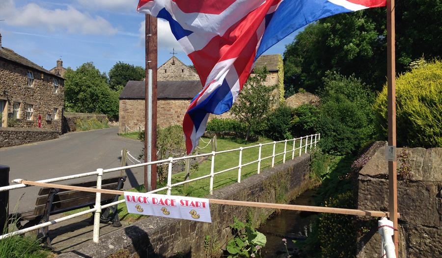 Pendleton Duck Race & Fete