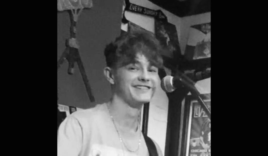 FINLEY HENRY - LIVE MUSIC