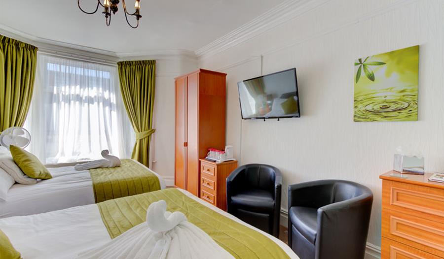 Blackpool Accommodation - Strathdon