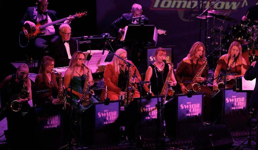 Christmas with a Swing, with the Swing City Big Band