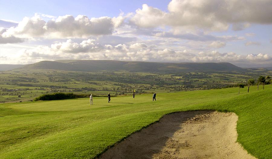 Ribble Valley Golf Breaks - Longridge GC