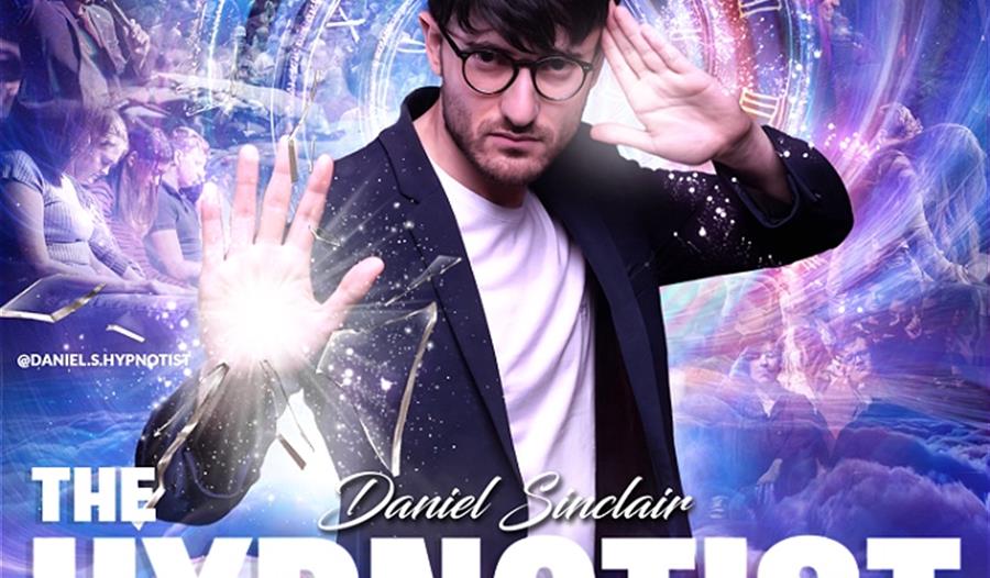 The Hypnotist & Mind Reader Live