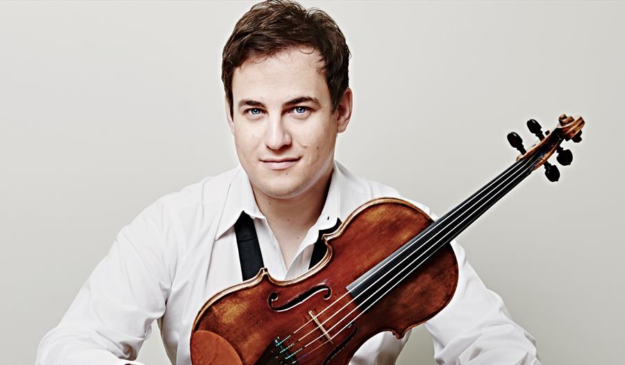 Jack Liebeck, violin