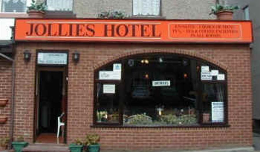 Jollies Hotel Front