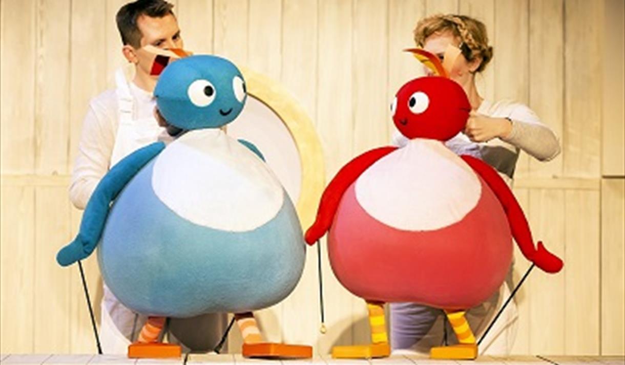 TwirlyWoos