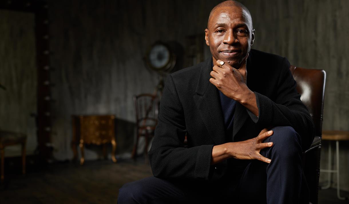 Tunde - The Voice of The Lighthouse Family