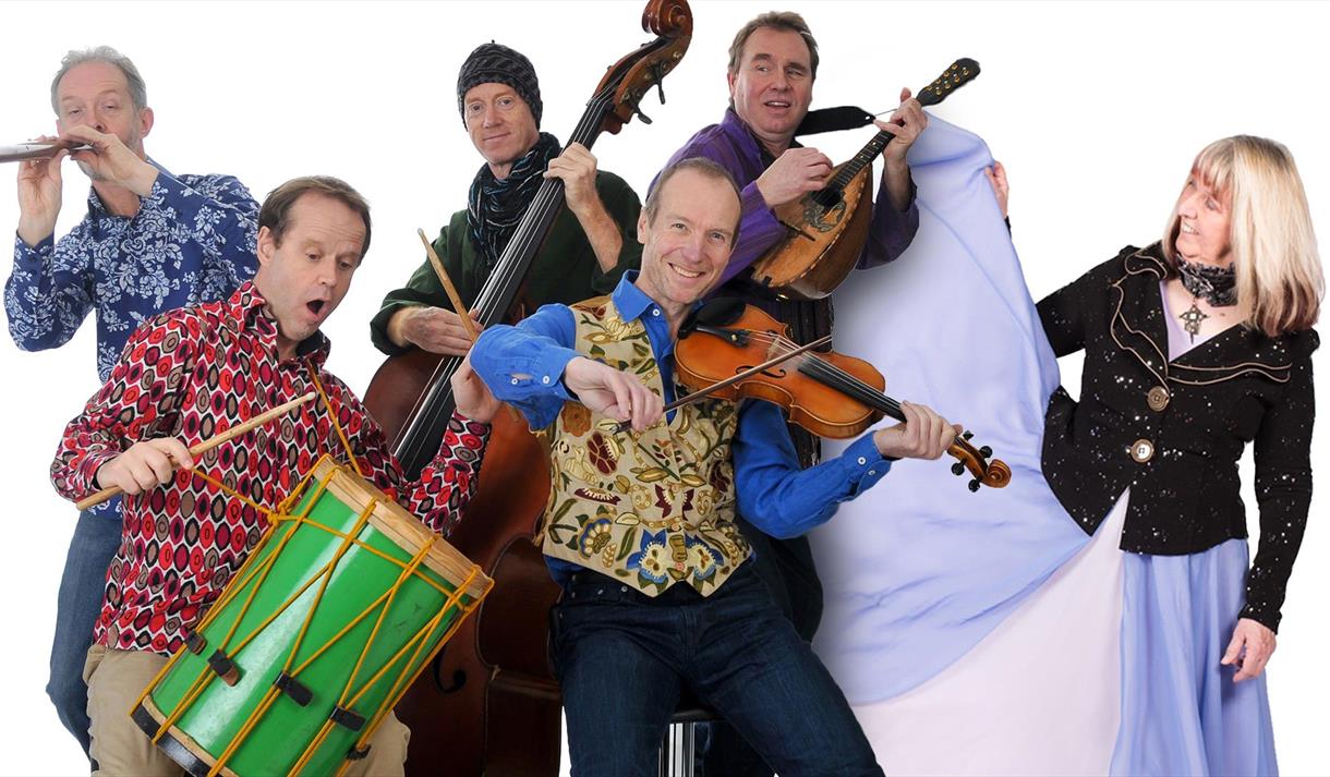 Carols and Capers 2021 Maddy Prior & The Carnival band