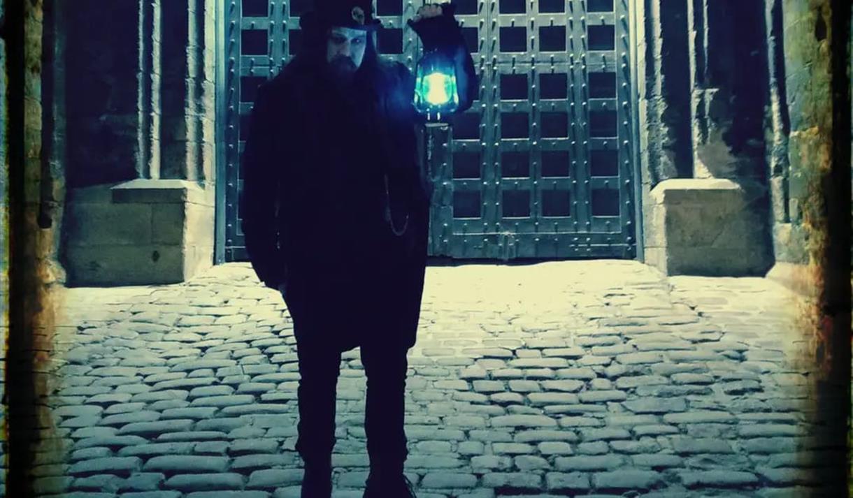 Tour: Hauntings, Hangings & Horrid Happenings