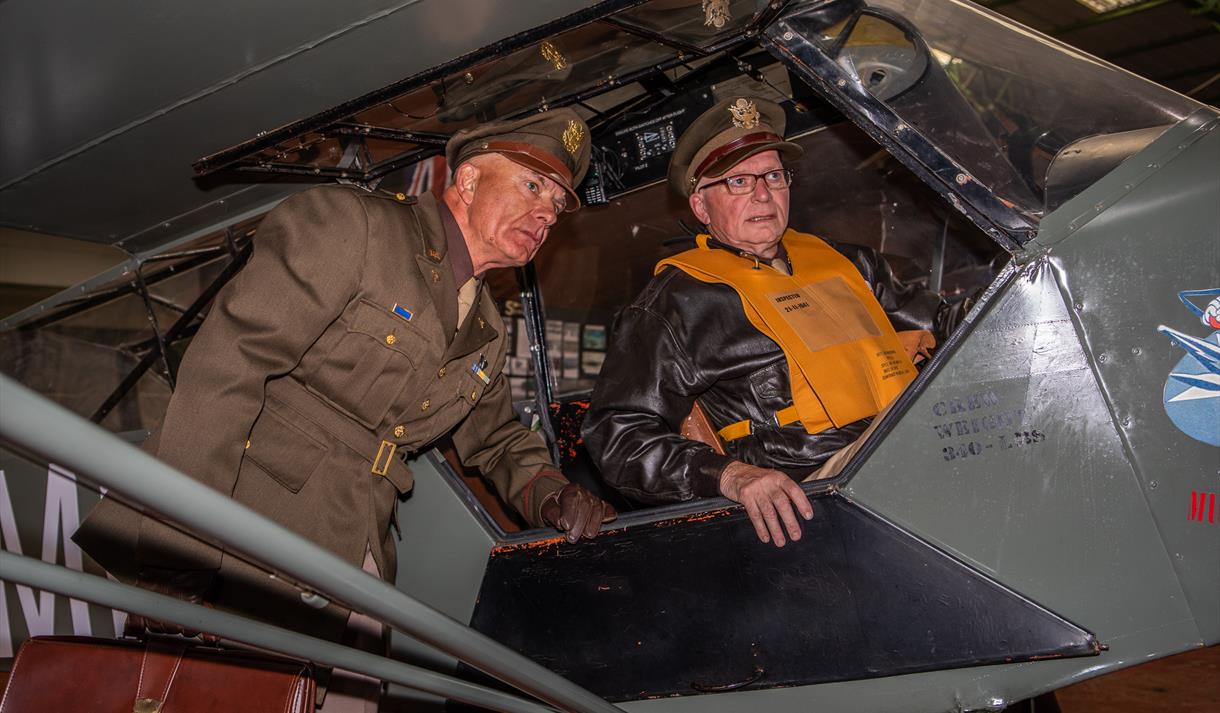 WW2 Themed Photography Sessions with Aircraft