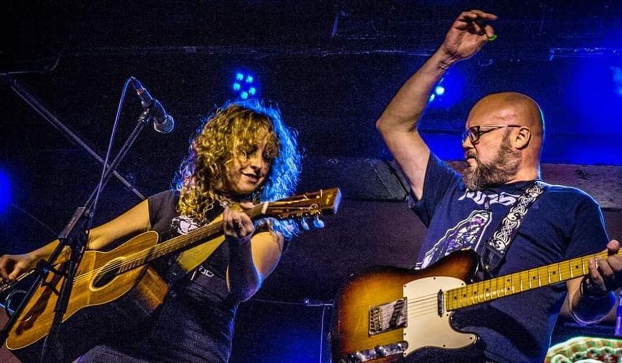 Blackburn Gigs: April Moon