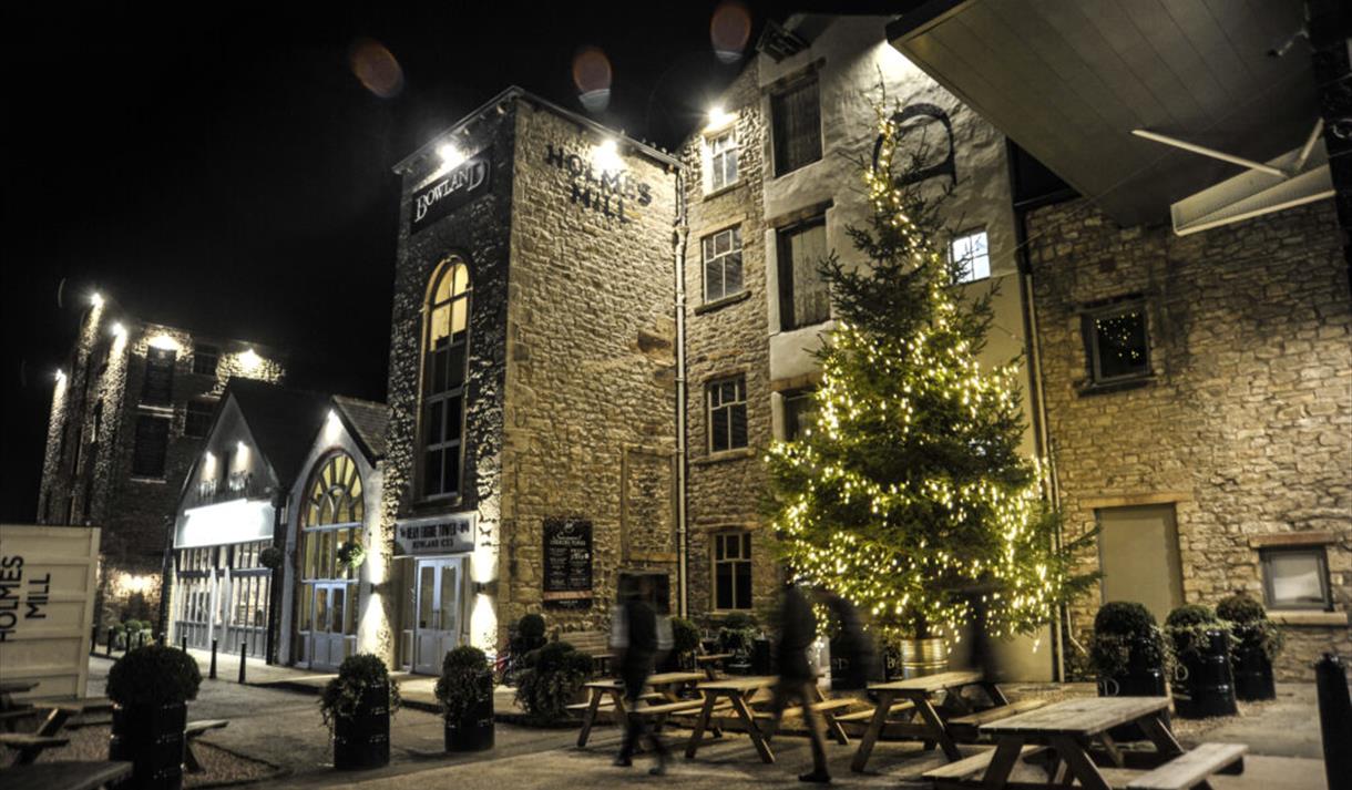 Christmas Markets and Light Switch On at Holmes Mill