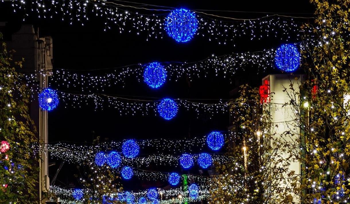 Preston Christmas Lights Switch On