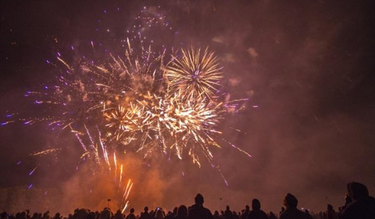 Bonfire Night at Gibbon  Bridge