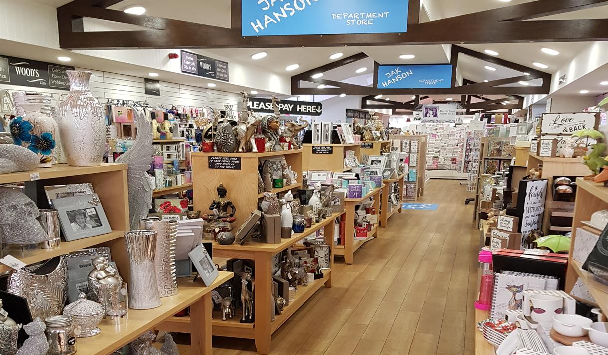 JAK Hanson Shopping Outlet