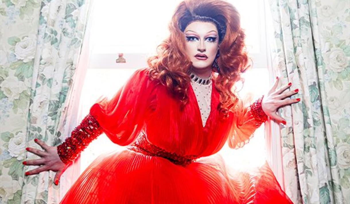 Kate Butch: Wuthering Shites