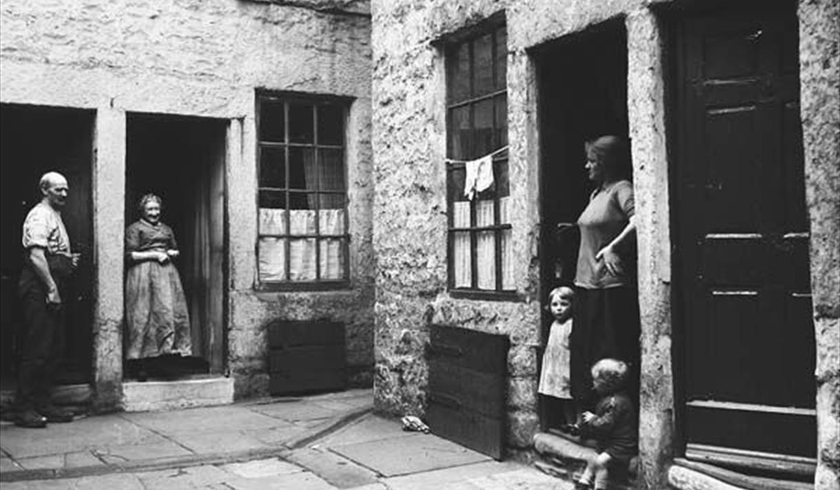 WALKING TOUR: Yards, Courts & Alleys - Living Conditions in Victorian Lancaster