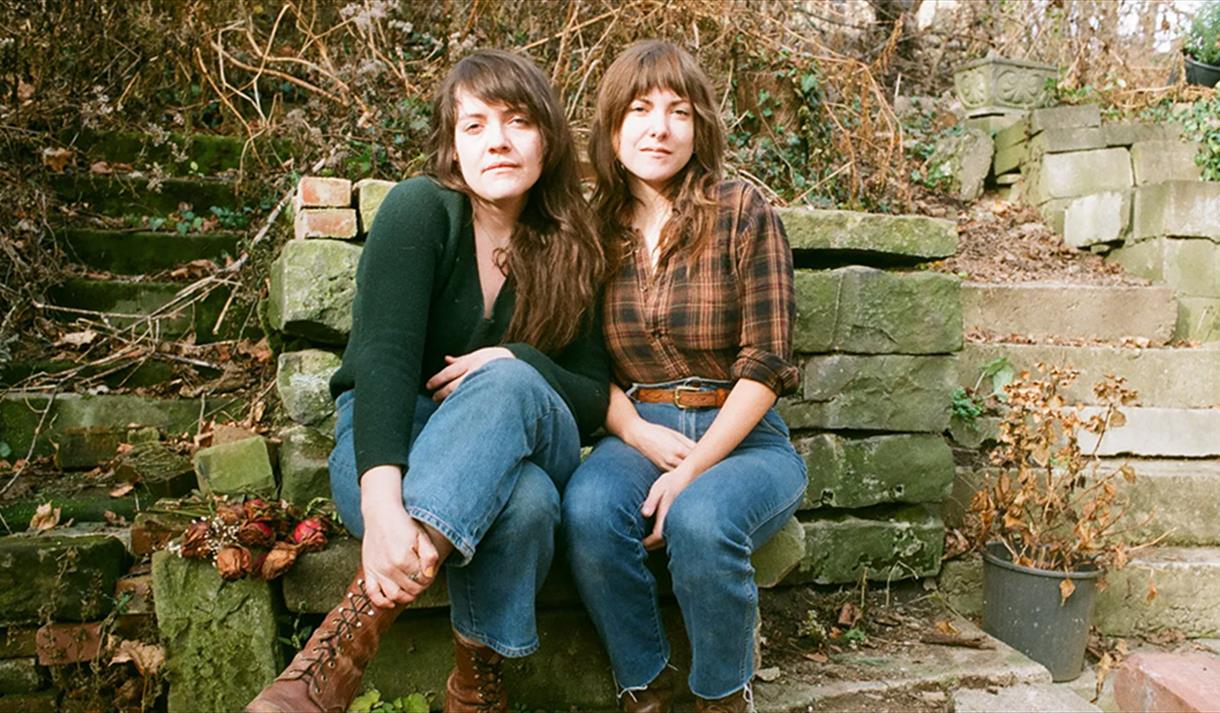 LIVE MUSIC : Mama's Broke
