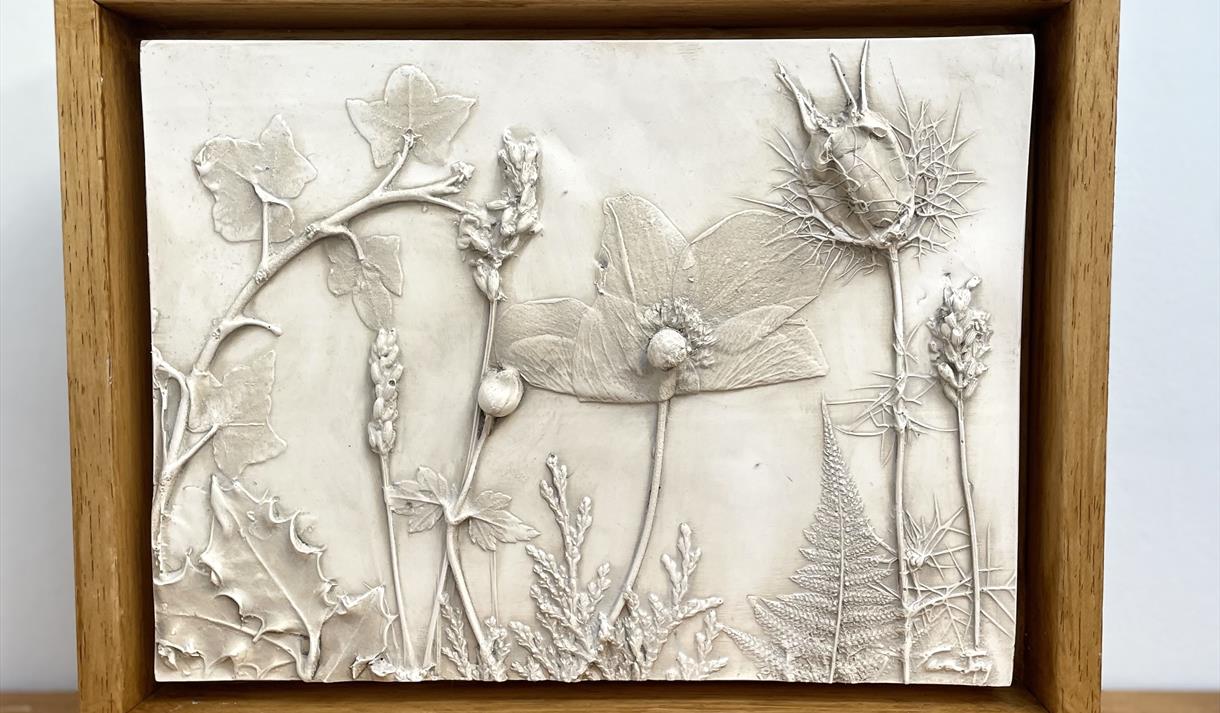 Botanical Bas-Relief Casting Plaques Workshop