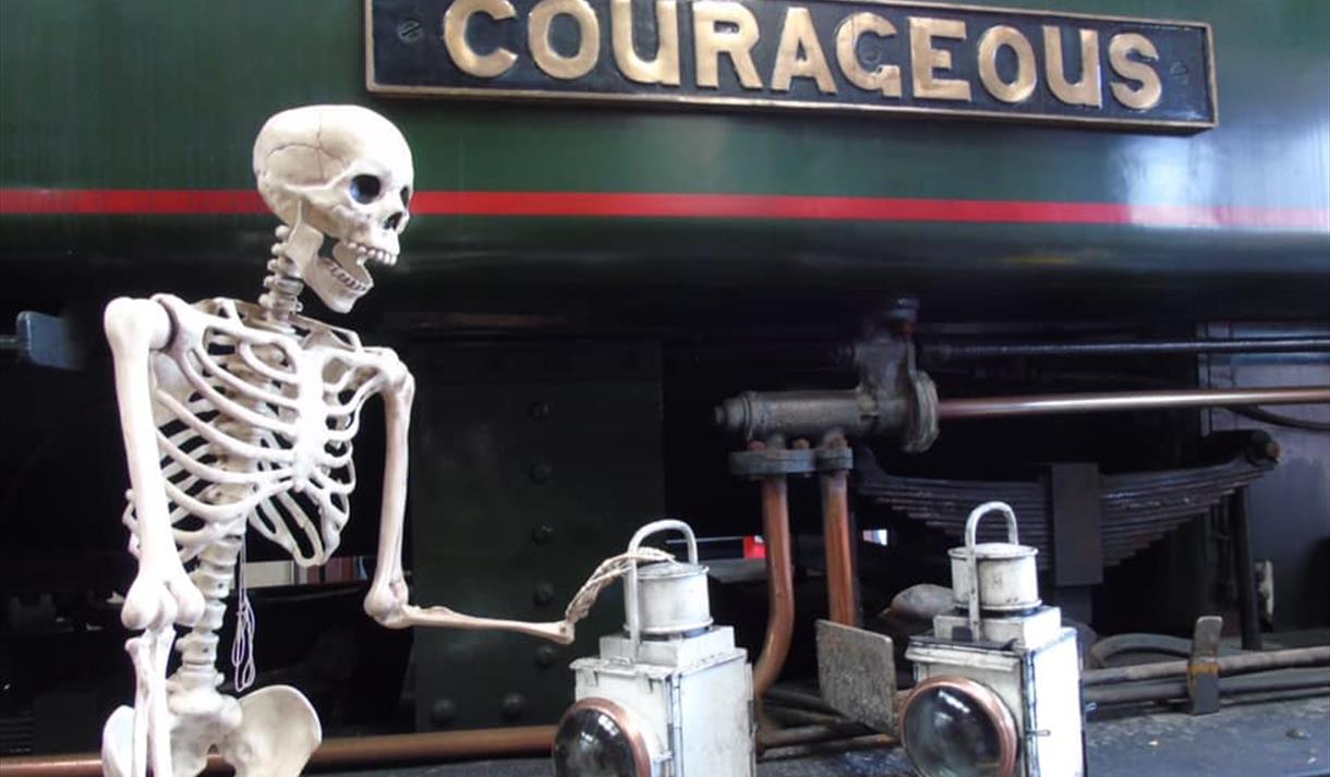 Halloween Spooky Trains