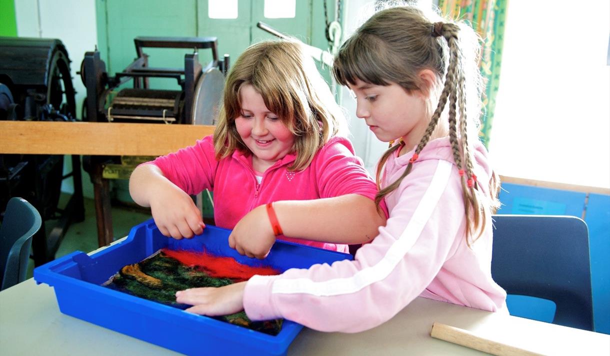 Summer Saturday Science Club