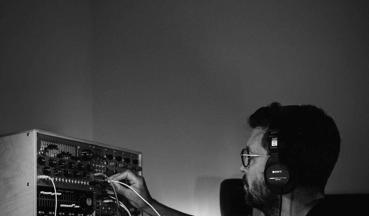 Waterfoot Wakes 2025: Optical Theremin Workshop