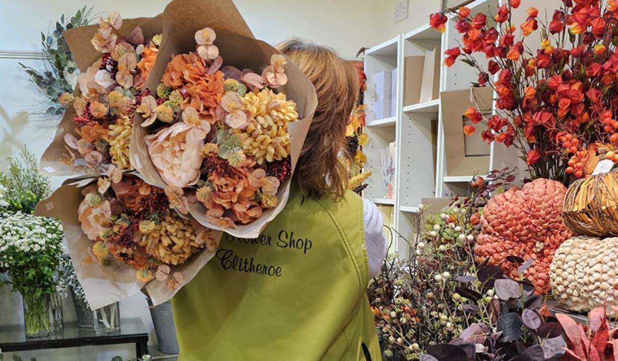 Flower Artistry Workshop & Lunch event at Northcote