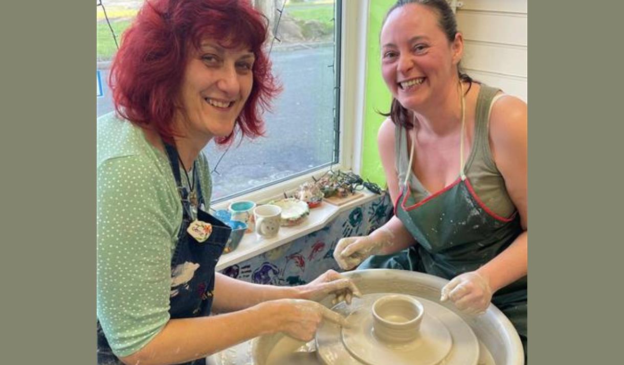 Potters Wheel Lesson at Fired 4 U