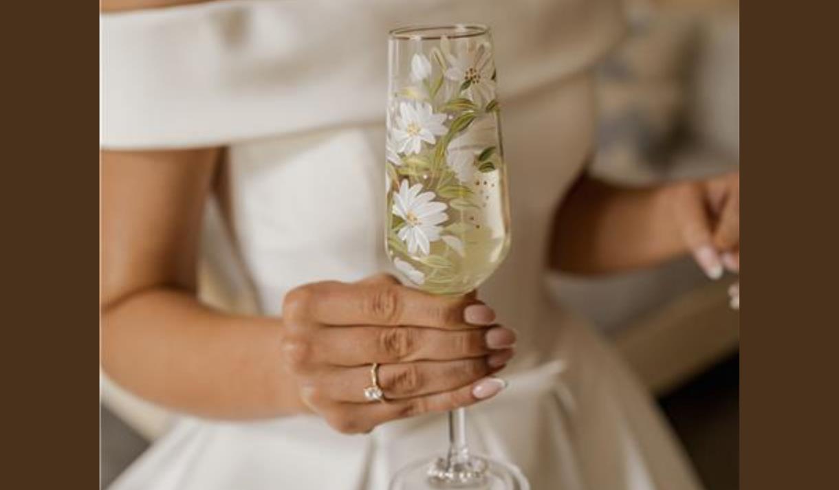 Glass Painting and Prosecco Workshop at Mitton Hall