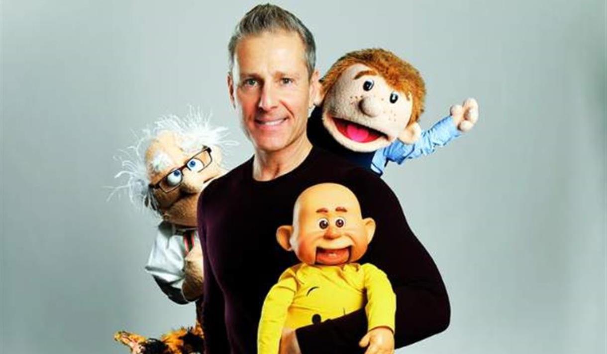 Paul Zerdin & Friends