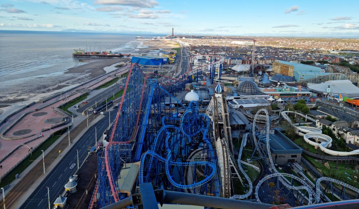 Walk The Woodie at Blackpool Pleasure Beach
