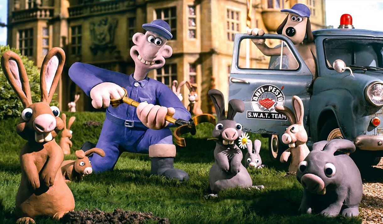 Wallace & Gromit: The Curse of the Were-Rabbit (U) + Halloween Monster Craft!