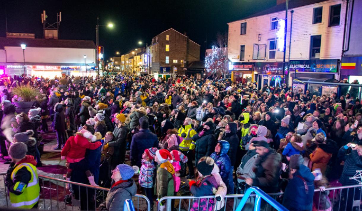 AmazingAccrington Christmas Light Switch On 2023