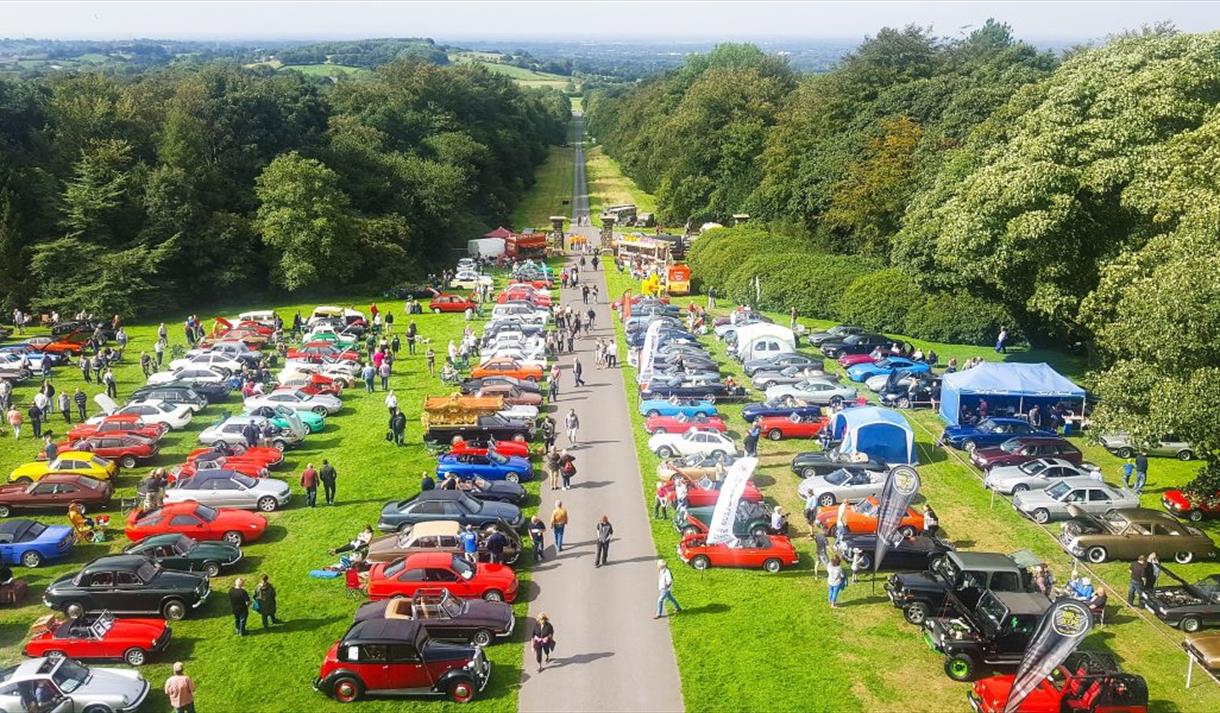 Classic and Performance Motor Show at Hoghton Tower