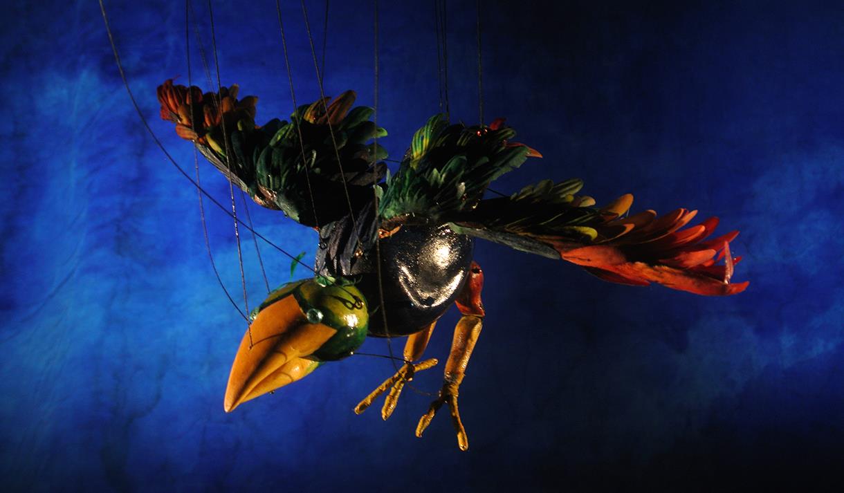The Crow's Tale by String Theatre