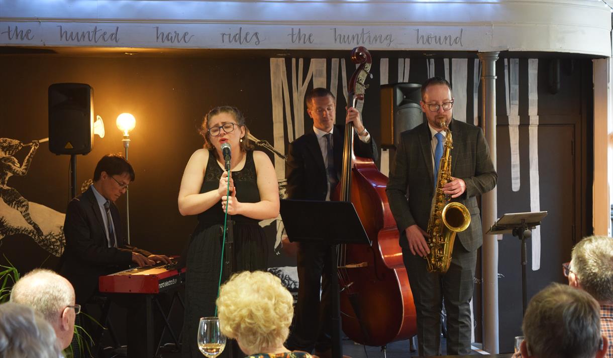 Live Music - Jazz Night