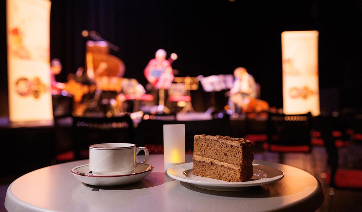 Cake & Classical Music: Harp Music for a Summer Afternoon