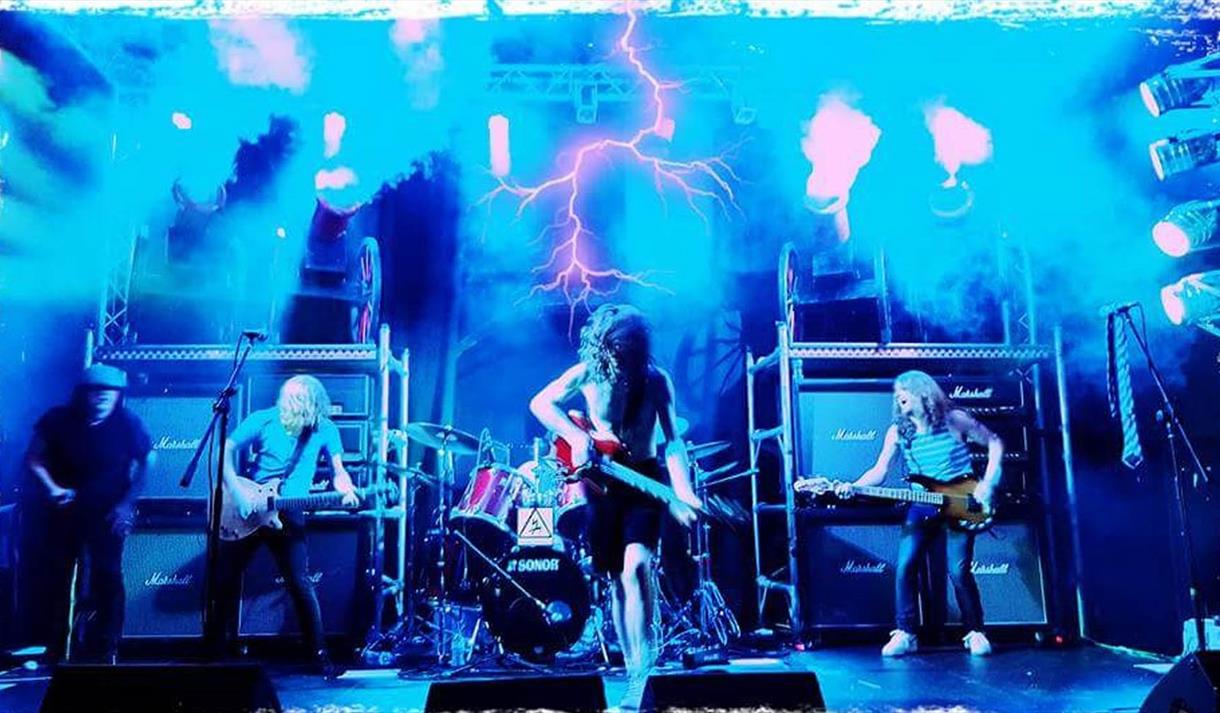 Livewire AC/DC