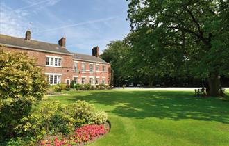 Singleton Lodge Country House Hotel