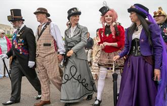 A Splendid Day Out: Victorian Steampunk Festival
