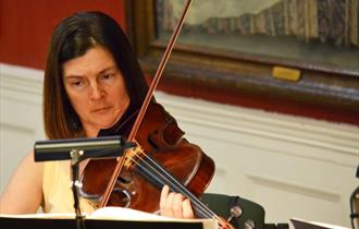 Cake & Classical: Trio Calderbank