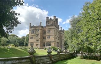Explore Gawthorpe's Walled Garden and grounds