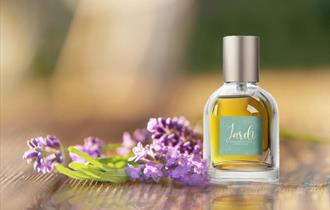 Make Your Own Aromatherapy Perfume