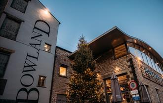 Christmas Markets & Light Swich On at Holmes Mill