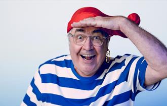 Danny Baker: Aye Aye! Ahoy Hoy!