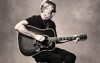 An Evening with Steve Cradock