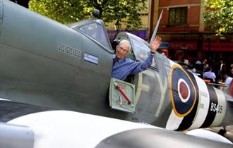 Two Seater Spitfire Flight Experiences