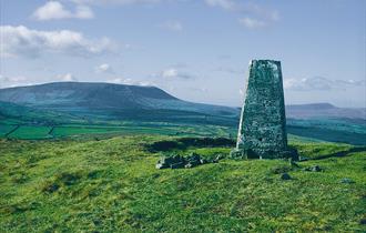 Barnoldswick Circular Walk