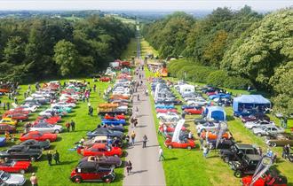 Classic and Performance Motor Show at Hoghton Tower