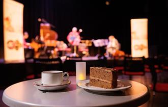 Cake & Classical Music: Schubert Quintet for strings